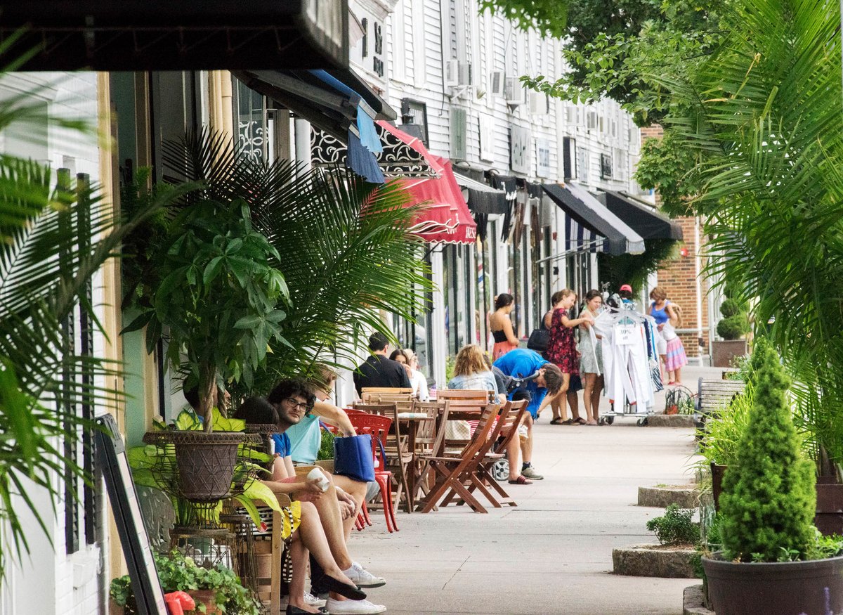 Greenwich, CT, NY - Old Greenwich, Conn.: A Front-Porch Kind of Place - The New York Times